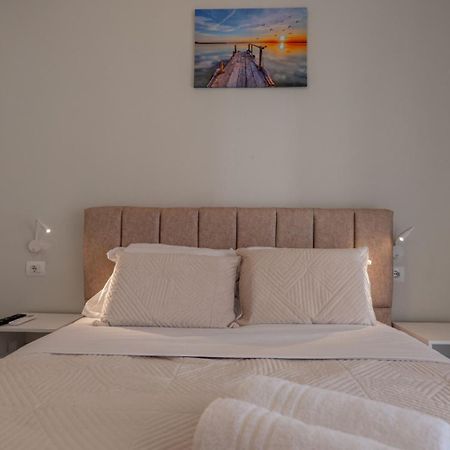 Esel Apartments Saranda Kültér fotó