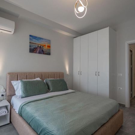Esel Apartments Saranda Kültér fotó