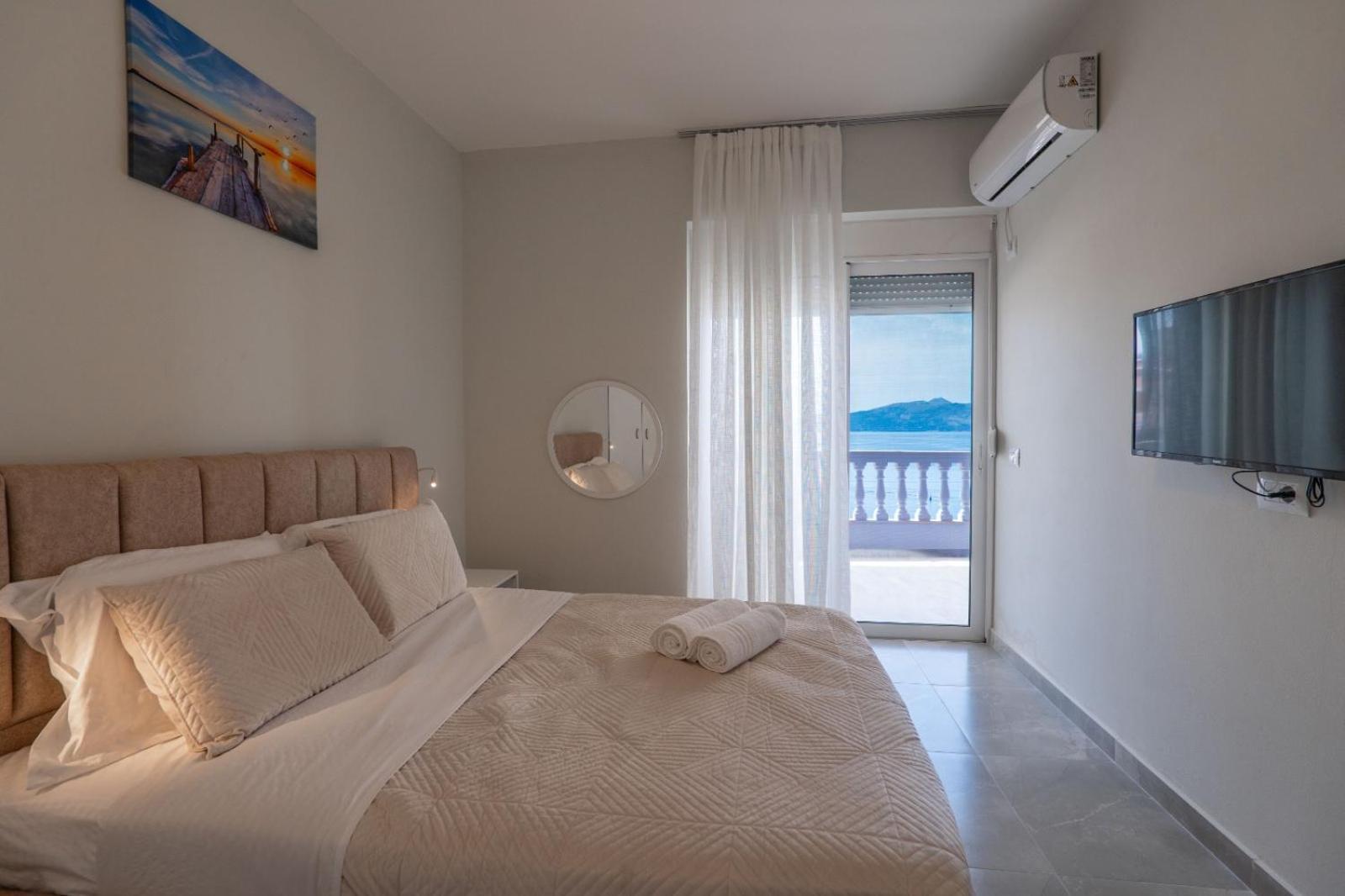 Esel Apartments Saranda Kültér fotó