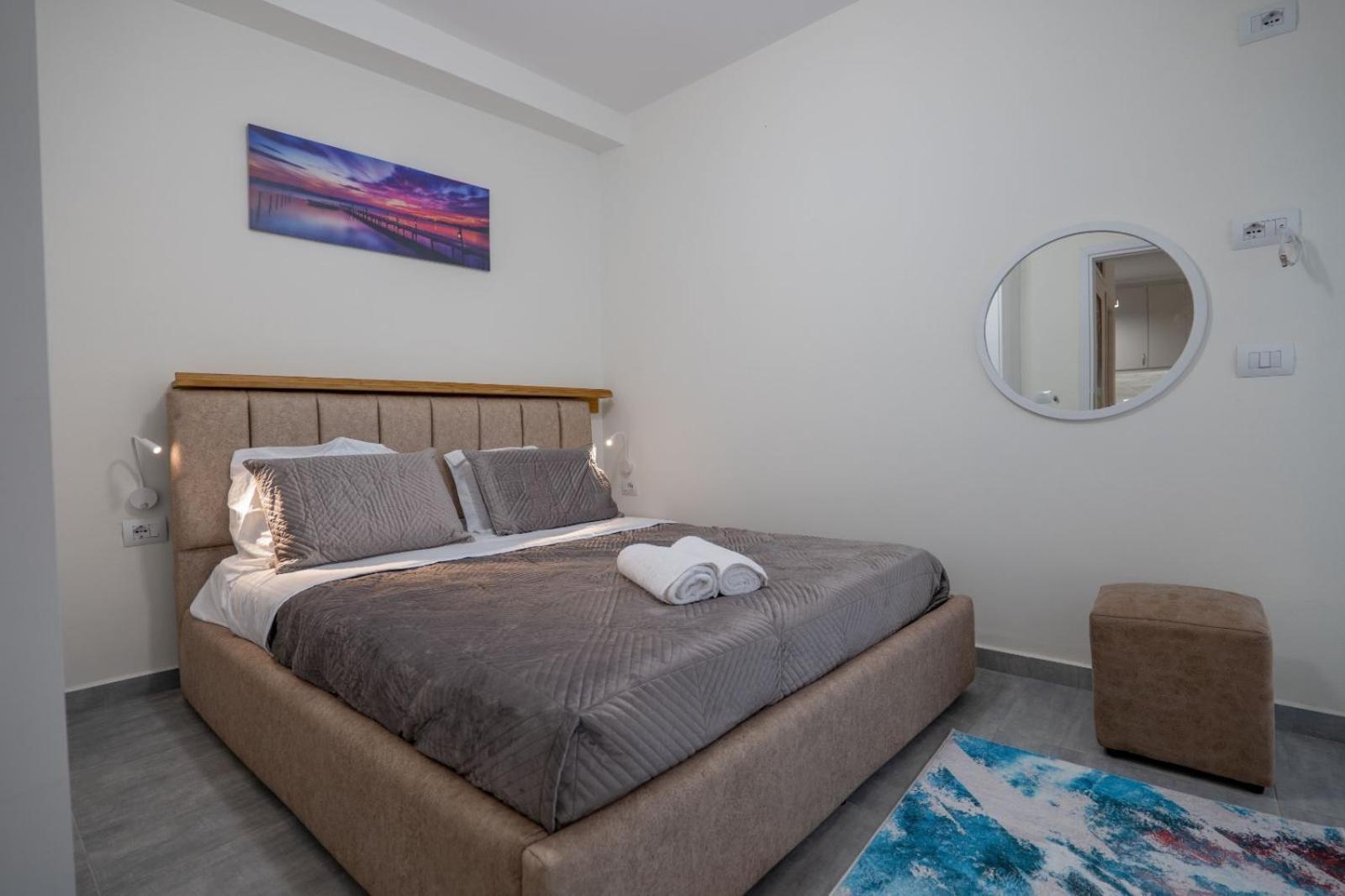 Esel Apartments Saranda Kültér fotó